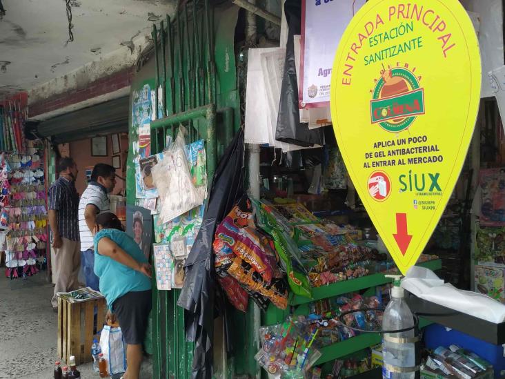 Retiran vallas metálicas en el centro de Poza Rica