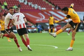 Jiménez anotó su primer gol de la temporada con Wolverhampton