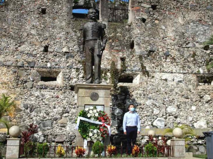 Regidor de Orizaba rindió homenaje a Porfirio Díaz