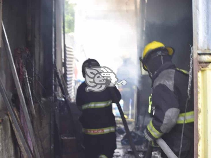 Se registra incendio al interior de vivienda en Veracruz