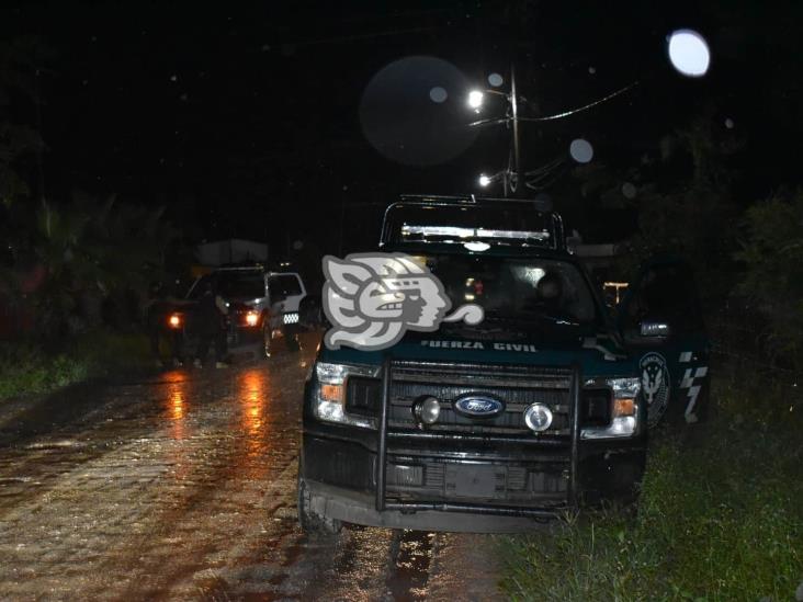 Tras operativo en Sayula, aseguran dos camionetes y detienen a dos