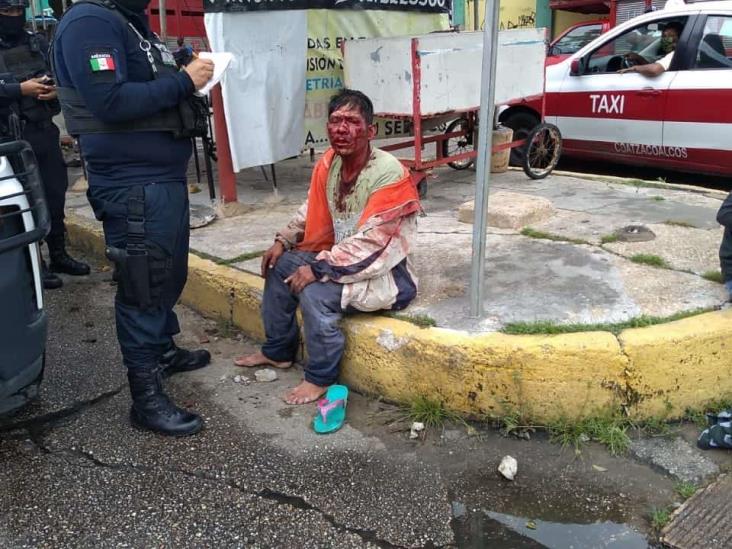 Padre e hijo riñen contra el escuadrón de la muerte en Coatzacoalcos
