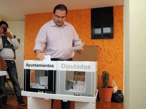 Libra Javier Duarte orden de captura por delitos electorales