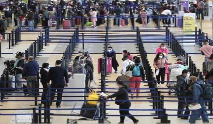 Reanuda Perú vuelos internacionales tras casi siete meses