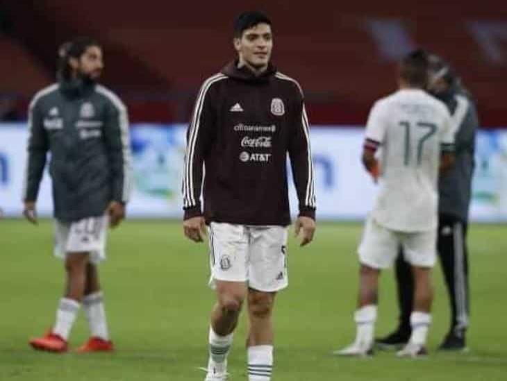Raúl Jiménez acepta el rol de líder en la Selección Mexicana