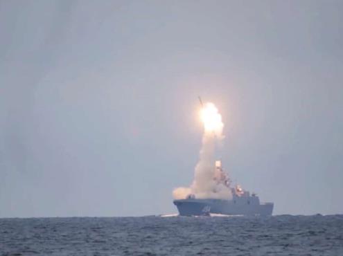 Rusia prueba con éxito un nuevo misil hipersónico