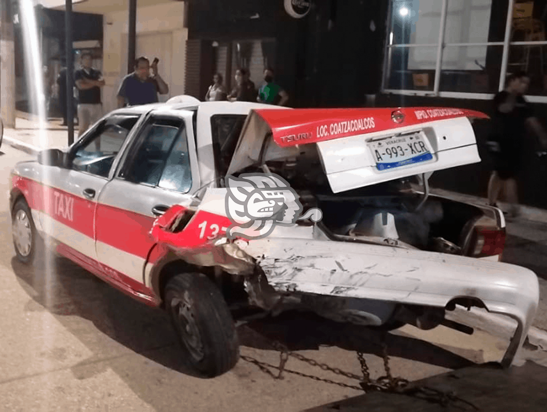 Por Jugar Carreritas Choca Contra Taxi En Malec N De Coatza