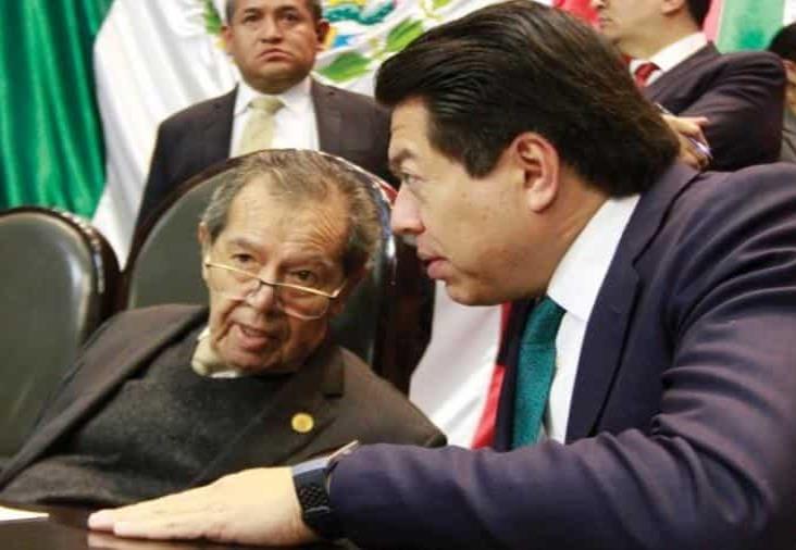 Muñoz Ledo sube el tono contra Mario Delgado; lo llama muñeco morboso