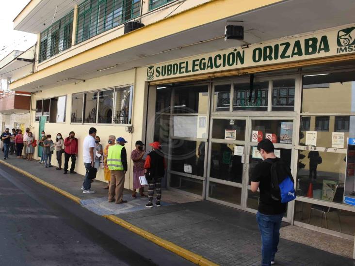 Vuelven las protestas por falta de insumos en IMSS Orizaba