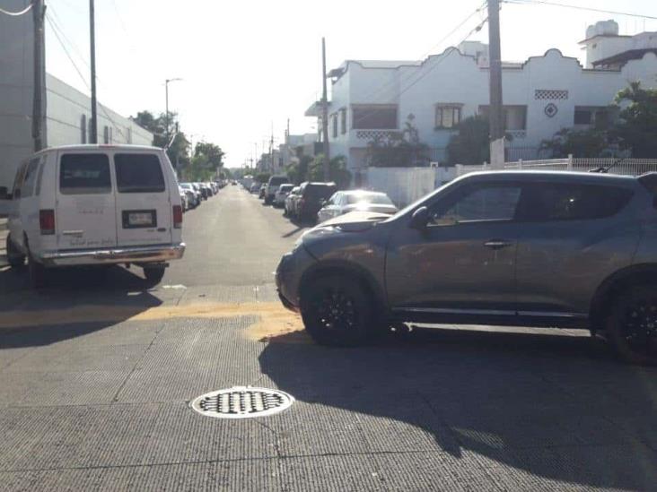 Se registra fuerte accidente entre camionetas en calles de Veracruz