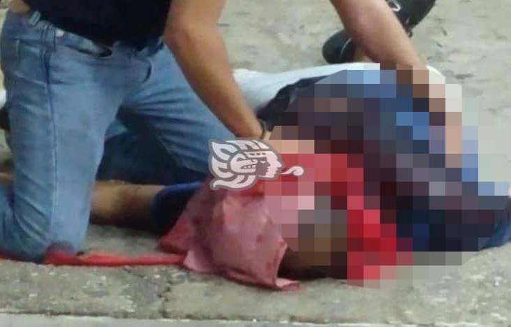 Asesinan a empresario frente a su negocio en Cosoleacaque