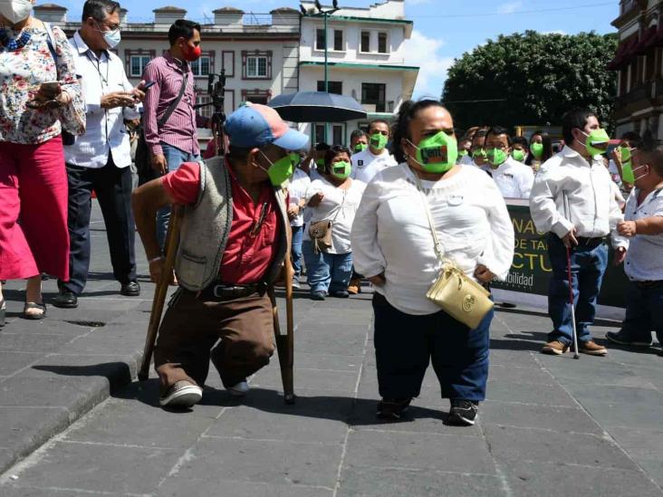Personas de talla baja demandan mayor inclusión en Veracruz