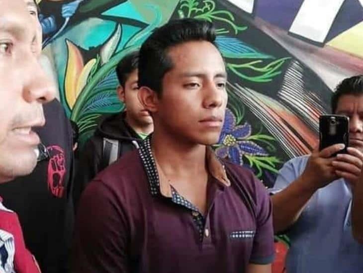 Joven indígena denuncia discriminación en universidad de Chiapas