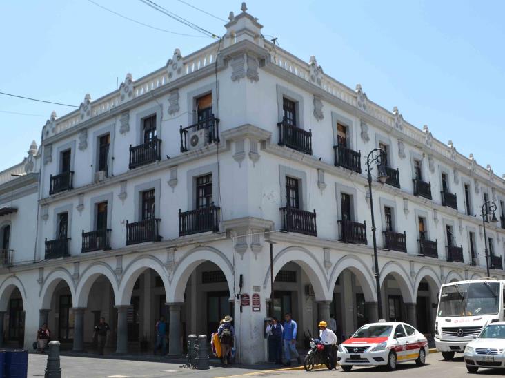 Desbandada yunista en el Ayuntamiento de Veracruz 