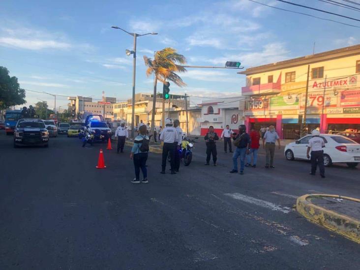 Urbanos atropella a familia que caminaba por calles de Veracruz