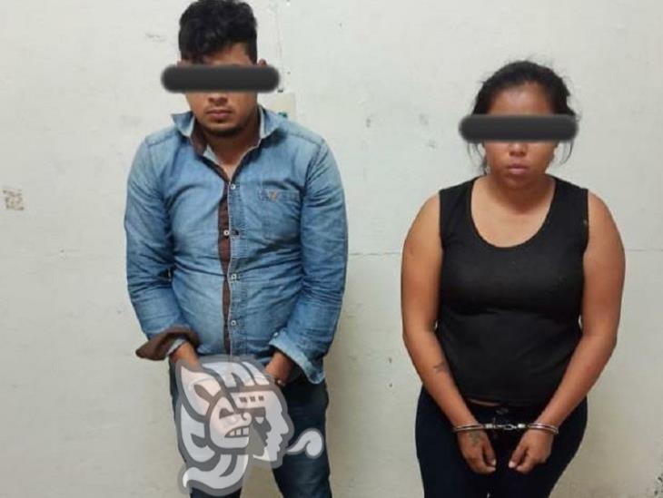 Cae presunta pareja de narcomenudistas en San Juan Evangelista