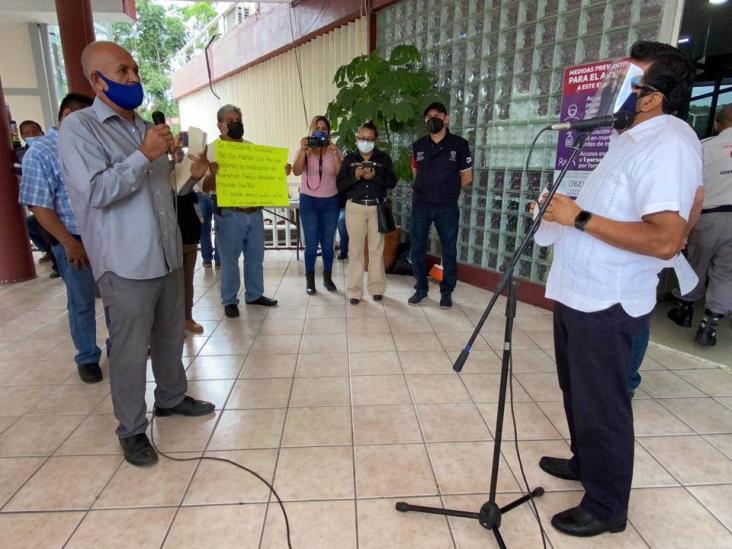 Exigen liberar centro de Poza Rica y retirar cercos sanitarios
