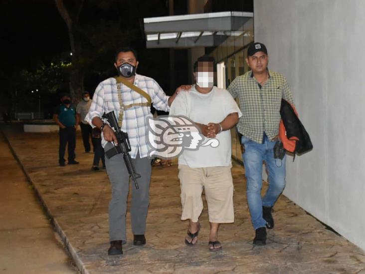 Ingresan al reclusorio de Acayucan a robacarros detenido en Jáltipan 