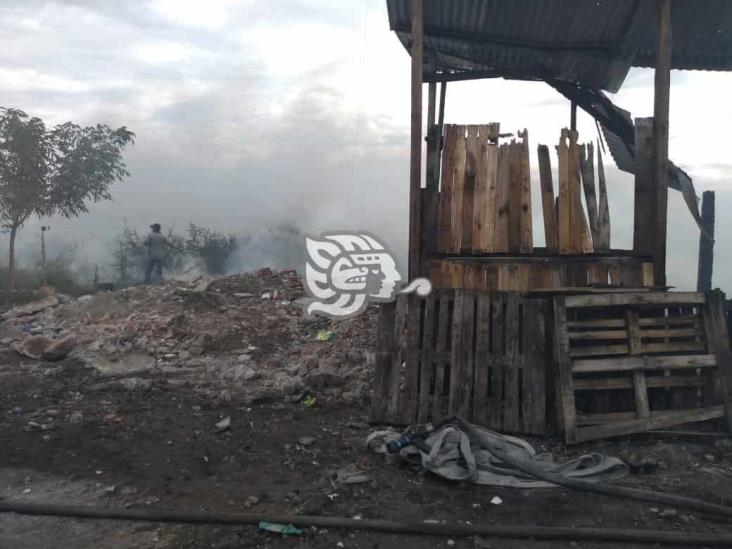 Voraz incendio consume varias vivienda en fraccionamiento de Veracruz