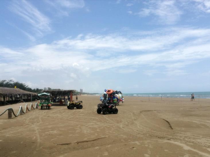 Comuneros de zona de playas en Tuxpan recuperan ventas