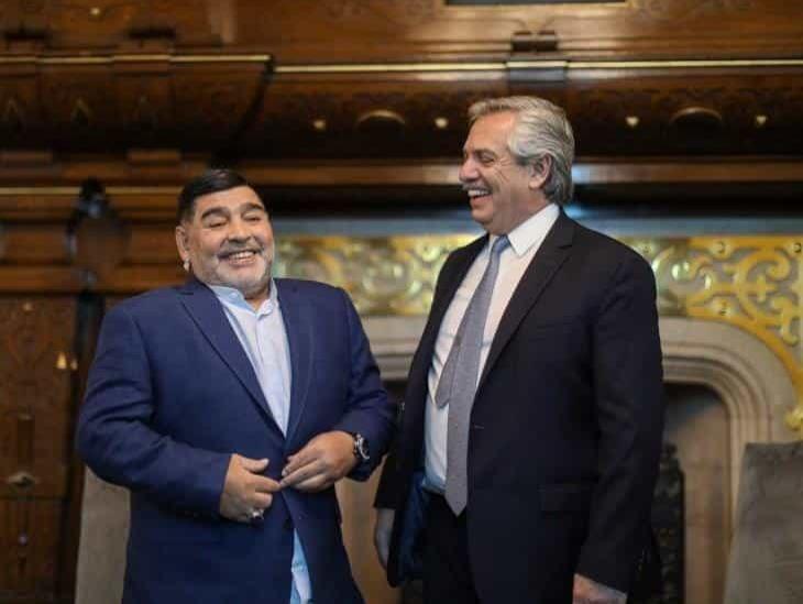 Presidente de Argentina decreta 3 días de luto por muerte de Maradona