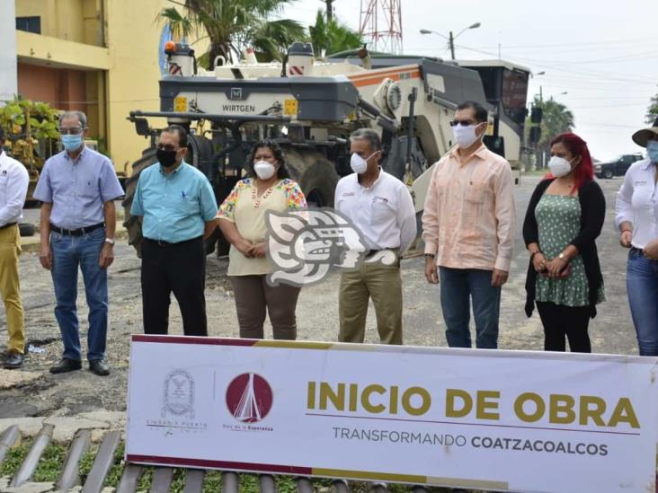 Arranca rehabilitación de más de 3.5 km de la avenida UV de Coatzacoalcos