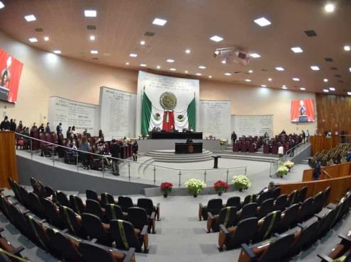 Califica IP como pobre el desempeño de diputados locales en Veracruz