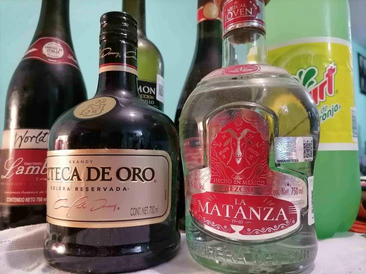 Alertan sobre venta de alcohol adulterado en Veracruz
