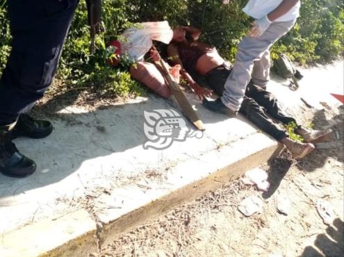 Tras recibir 4 balazos, sujeto muere en hospital de Cosoleacaque