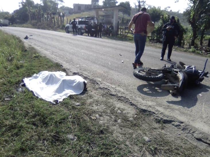 Muere joven motociclista en Martínez de la Torre
