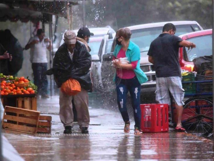 Frente Frío 24 seguirá causando lluvias en el sur de Veracruz