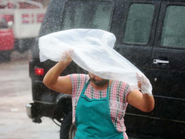 Frente Frío 24 seguirá causando lluvias en el sur de Veracruz