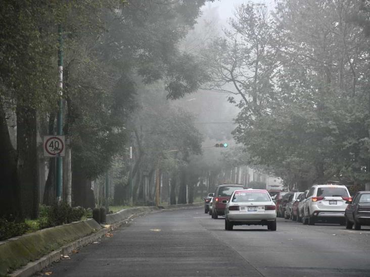 FF 26: neblina viste las calles de Xalapa