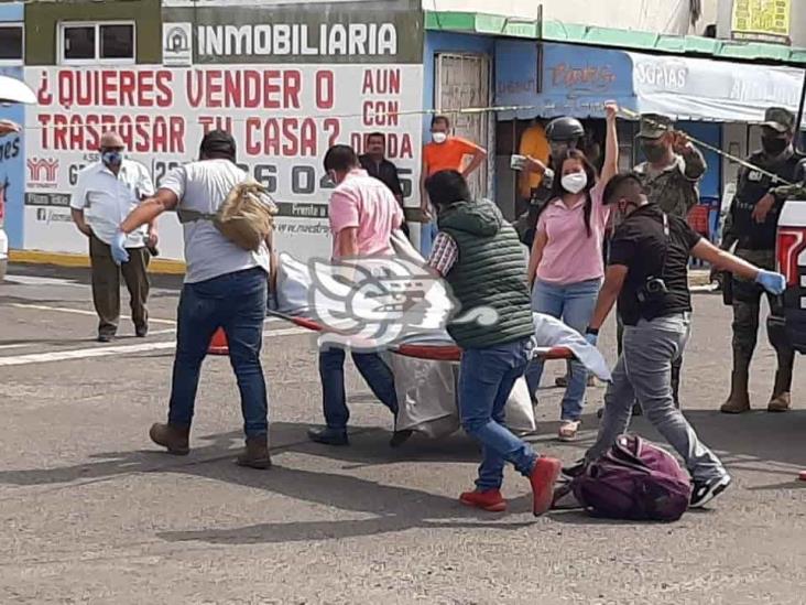 En Veracruz, trailero atropella a hombre y le quita la vida