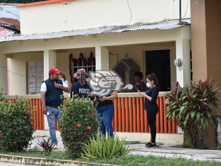 Asesinan a balazos a profesor en el centro de San Juan Evangelista