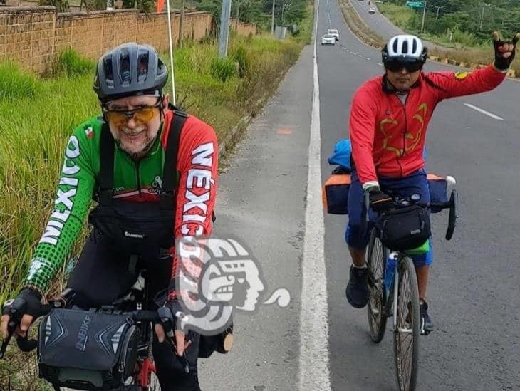 Ciclistas recorren el Corredor Transístmico para promover la educación vial