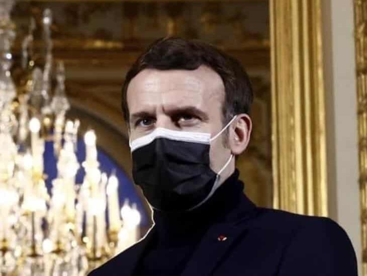 El presidente Macron ordena aplicarse la vacuna contra el COVID-19 para salir de casa