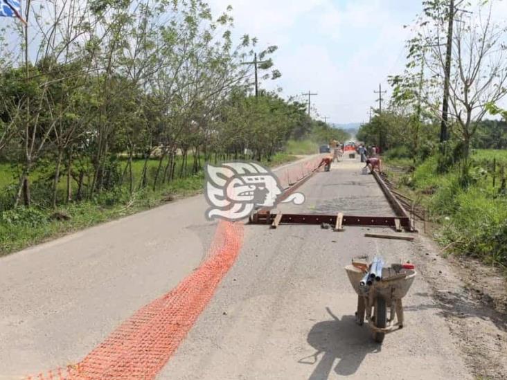 Inicia pavimentación de otro tramo en la carretera Nanchital-Las Choapas