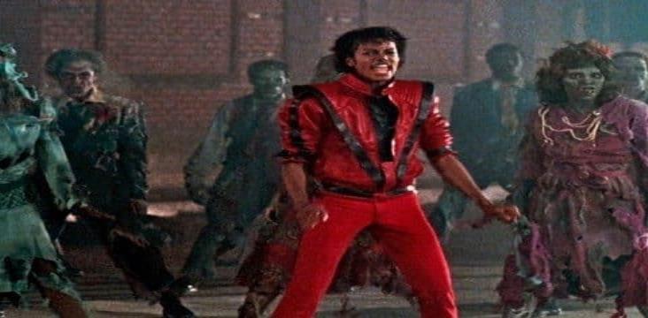 1984: Se lanza la famosa canción Thriller de Michael Jackson