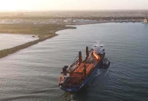 Llegan los primeros equipos para la refinería de Dos Bocas
