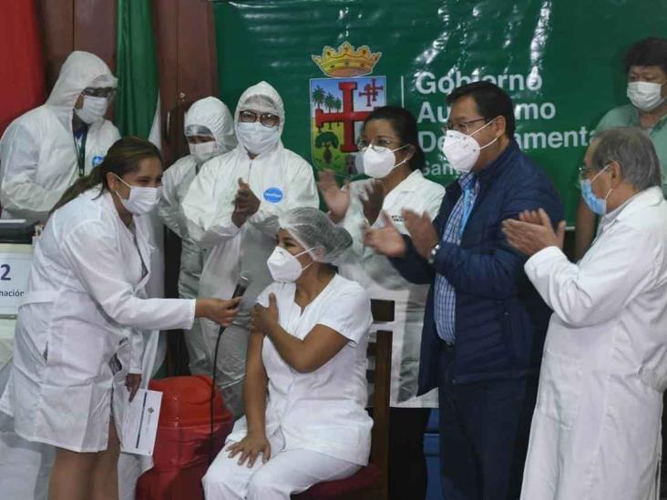 Bolivia inicia campaña de vacunación con Sputnik V