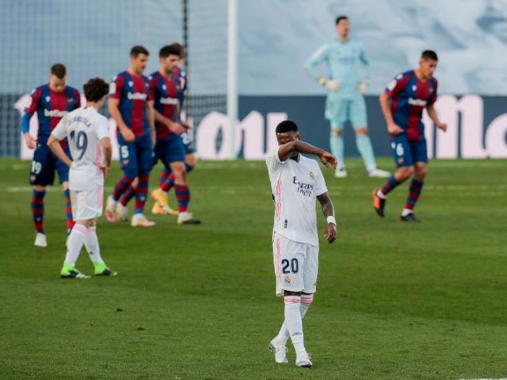 Real Madrid cae en casa 2-1 contra el Levante