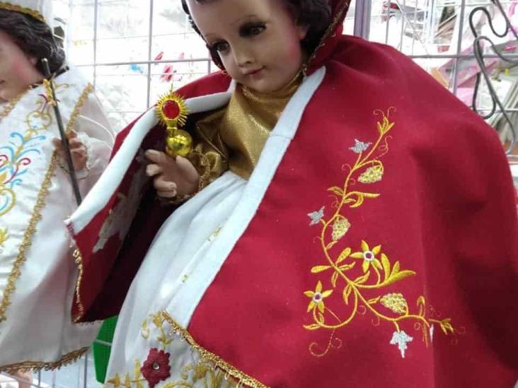 Piden a fieles de Veracruz no vestir a Niño Dios con atuendo de equipos de fútbol