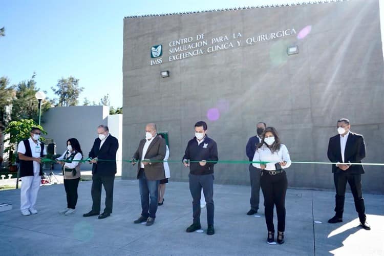 Inauguran Centro de Simulación del IMSS en Jalisco para mejorar atención médica