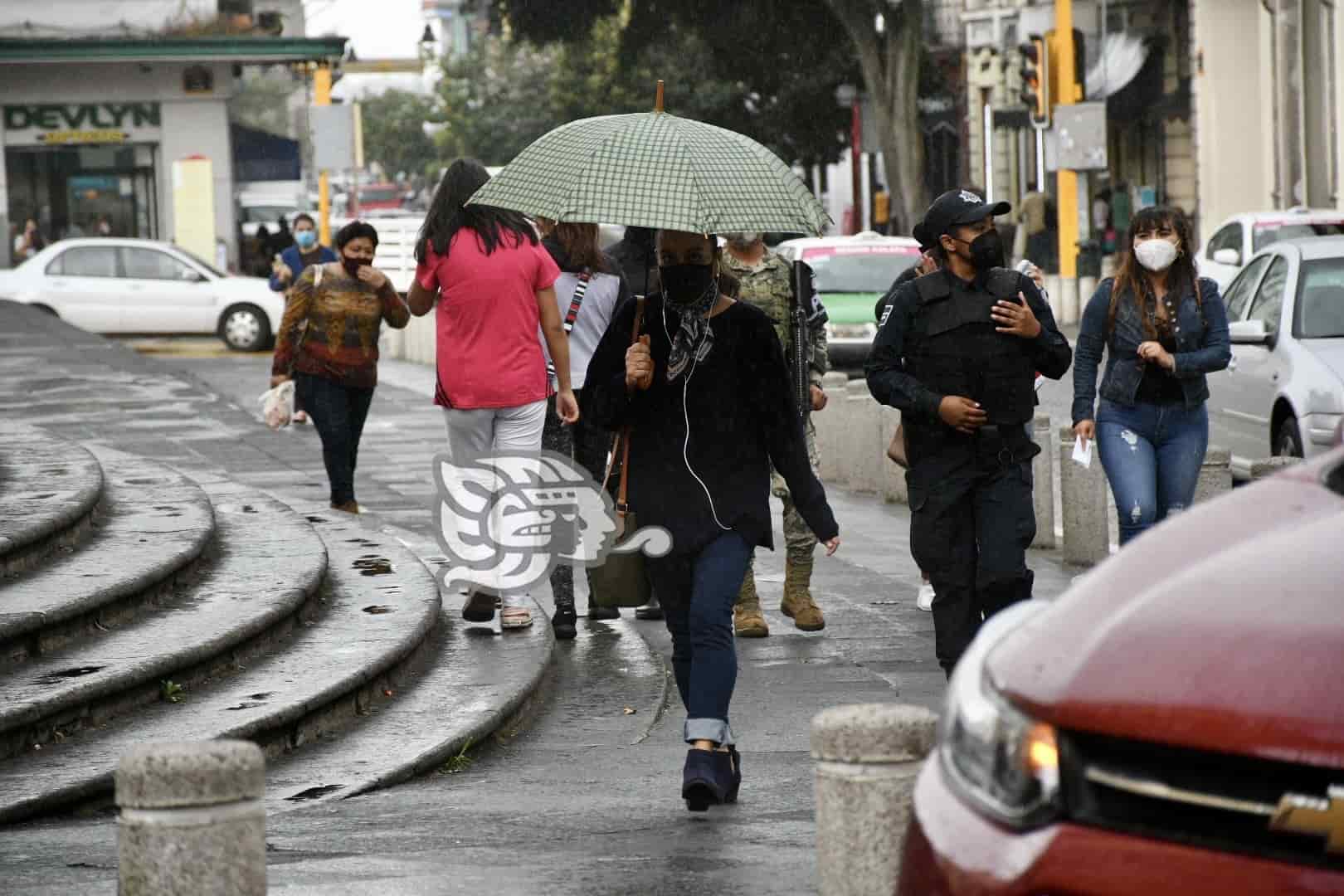 Frío, lloviznas y heladas por reactivación de FF en Veracruz