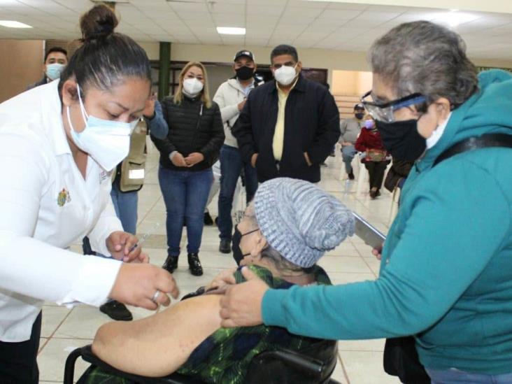 Xalapa, fuera de  lista de 22 municipios prioritarios para vacuna anti Covid