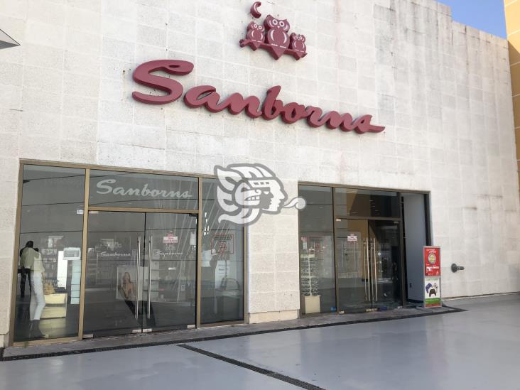 Delincuentes roban Sanborns de Plaza Américas en Veracruz