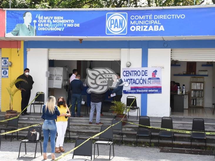 Panistas de Orizaba ‘olvidan’ equidad; eligen a regidor como precandidato