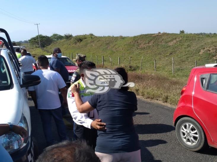 Muere pasajero de taxi tras trágico accidente en Coatzacoalcos