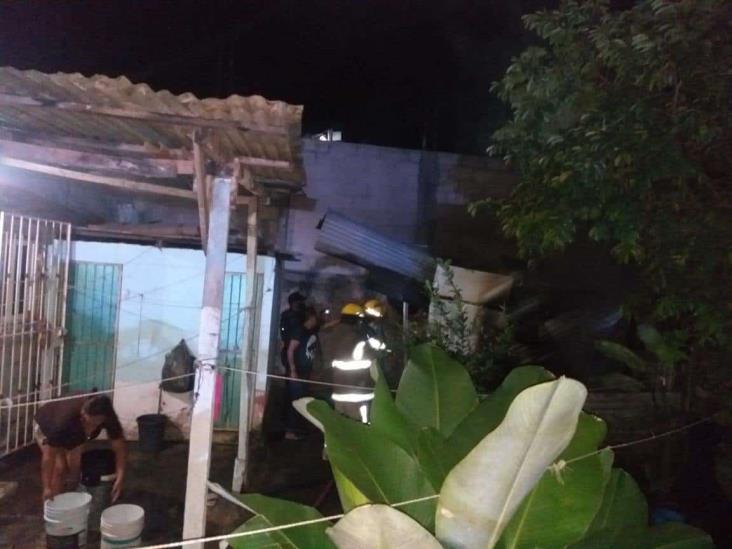 Se registra incendio dentro de una vivienda en San Andrés Tuxtla